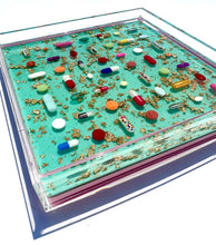 Load image into Gallery viewer, 8x8" Pill Grid on Ocean Green base